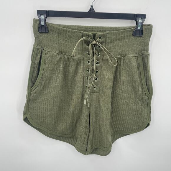 FREE PEOPLE FP Movement Green RIbbed Shorts // XS - Picture 4 of 13